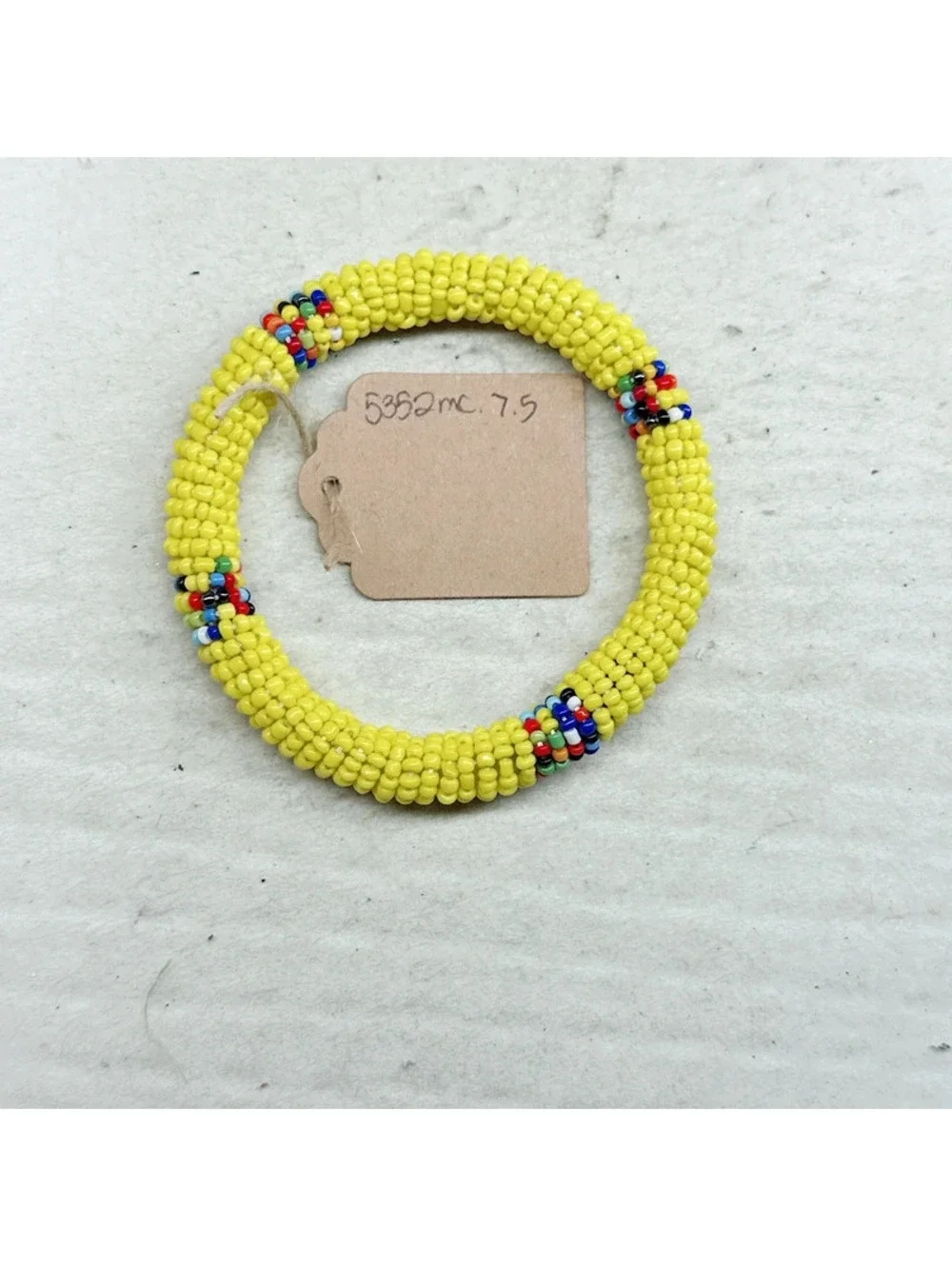 5352gc. Yellow Seed Bead Bangle Bracelet